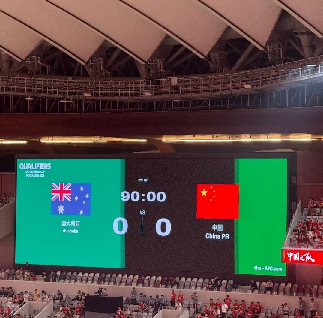 包含荷甲倒计时,里尔集结日豪取连胜,细节引发关注,震撼外界,细节决定成败的词条 包含荷甲倒计时,里尔集结日豪取连胜,细节引发关注,震撼外界,细节决定成败的词条